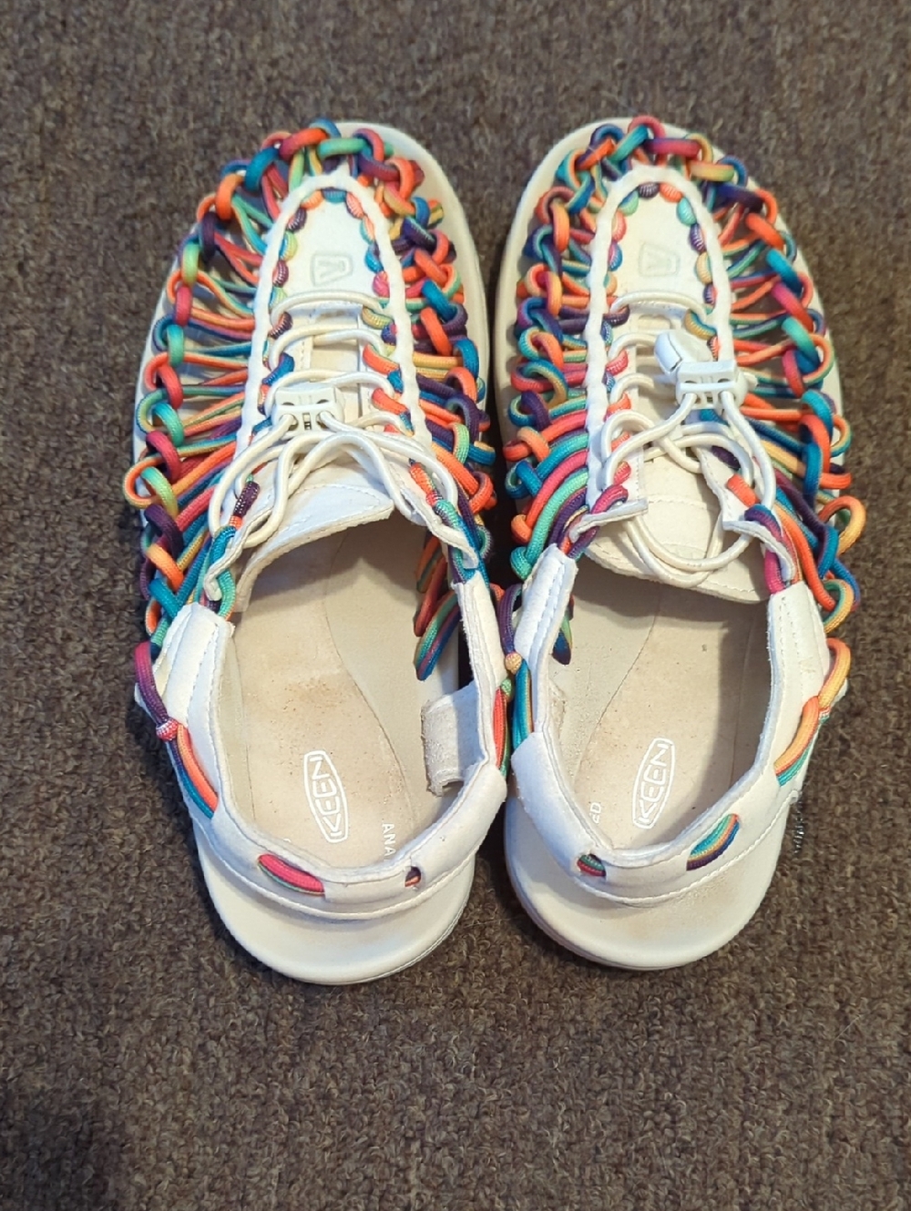 KEEN UNEEK Sandal - White Base